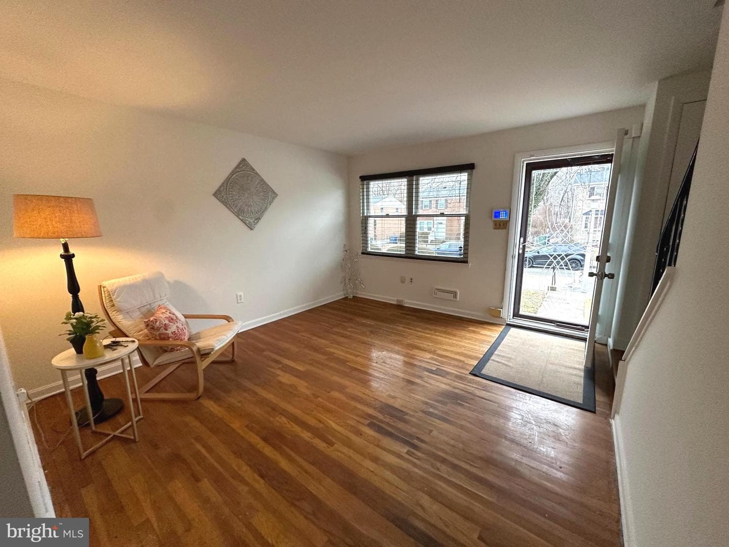4786 Melbourne Road photo 2