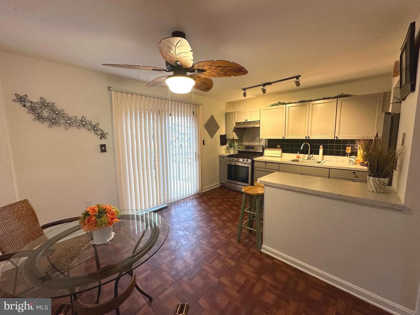 4786 Melbourne Road photo 6