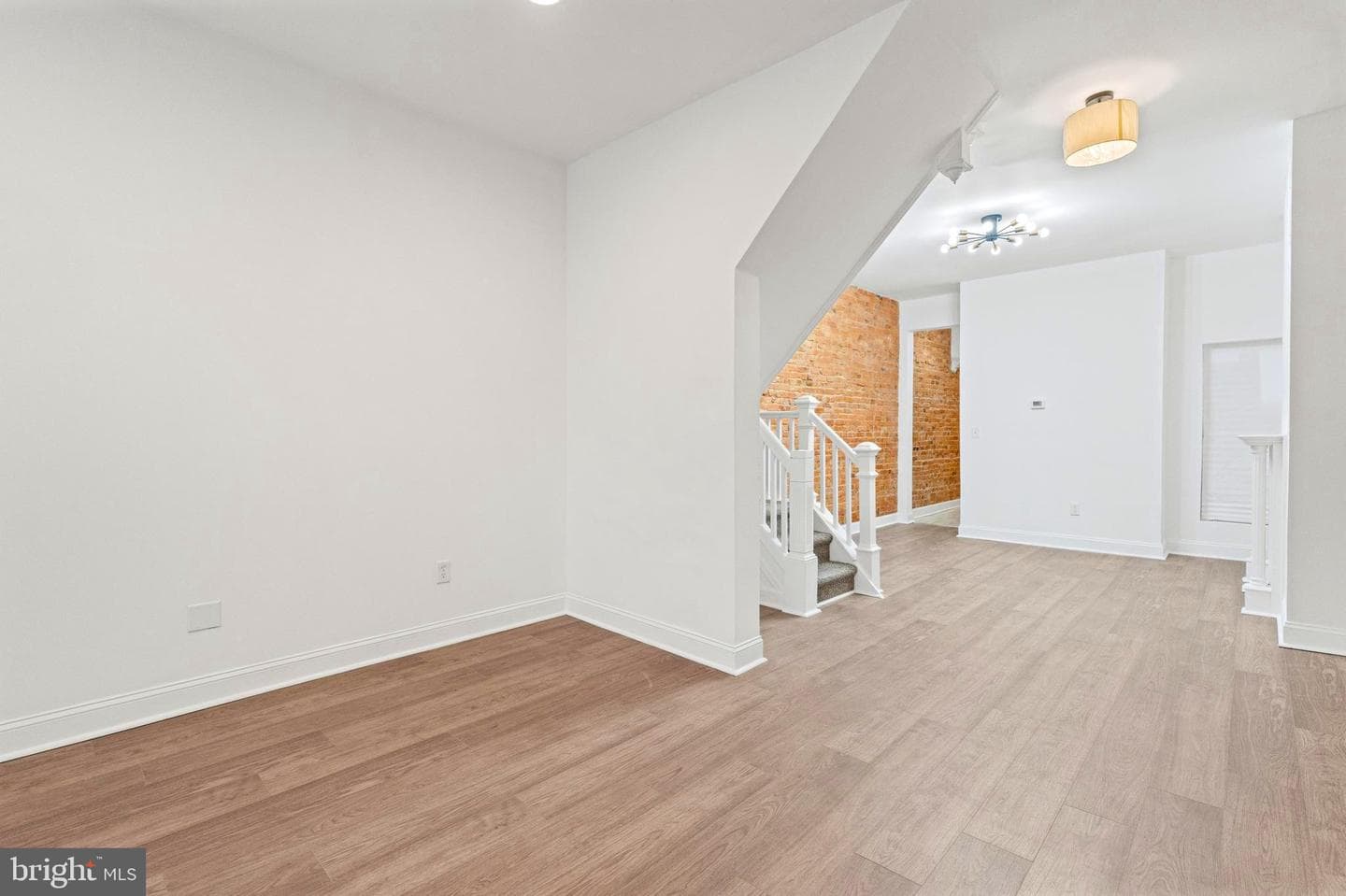 2218 Ruskin Avenue photo 8