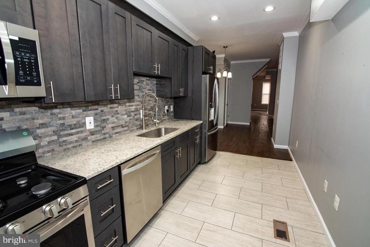 745 Dolphin Street, Baltimore
