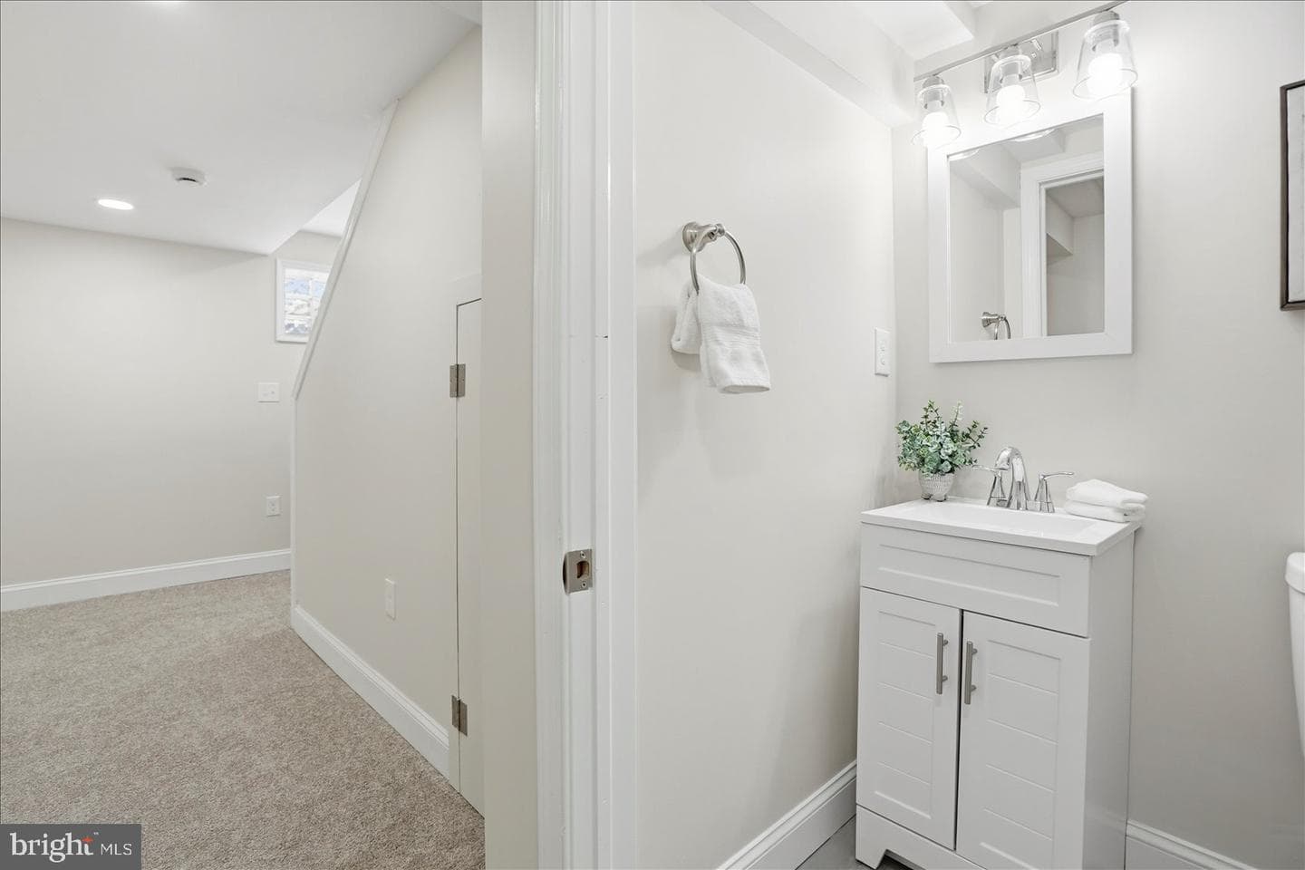 1432 Walker Avenue photo 20