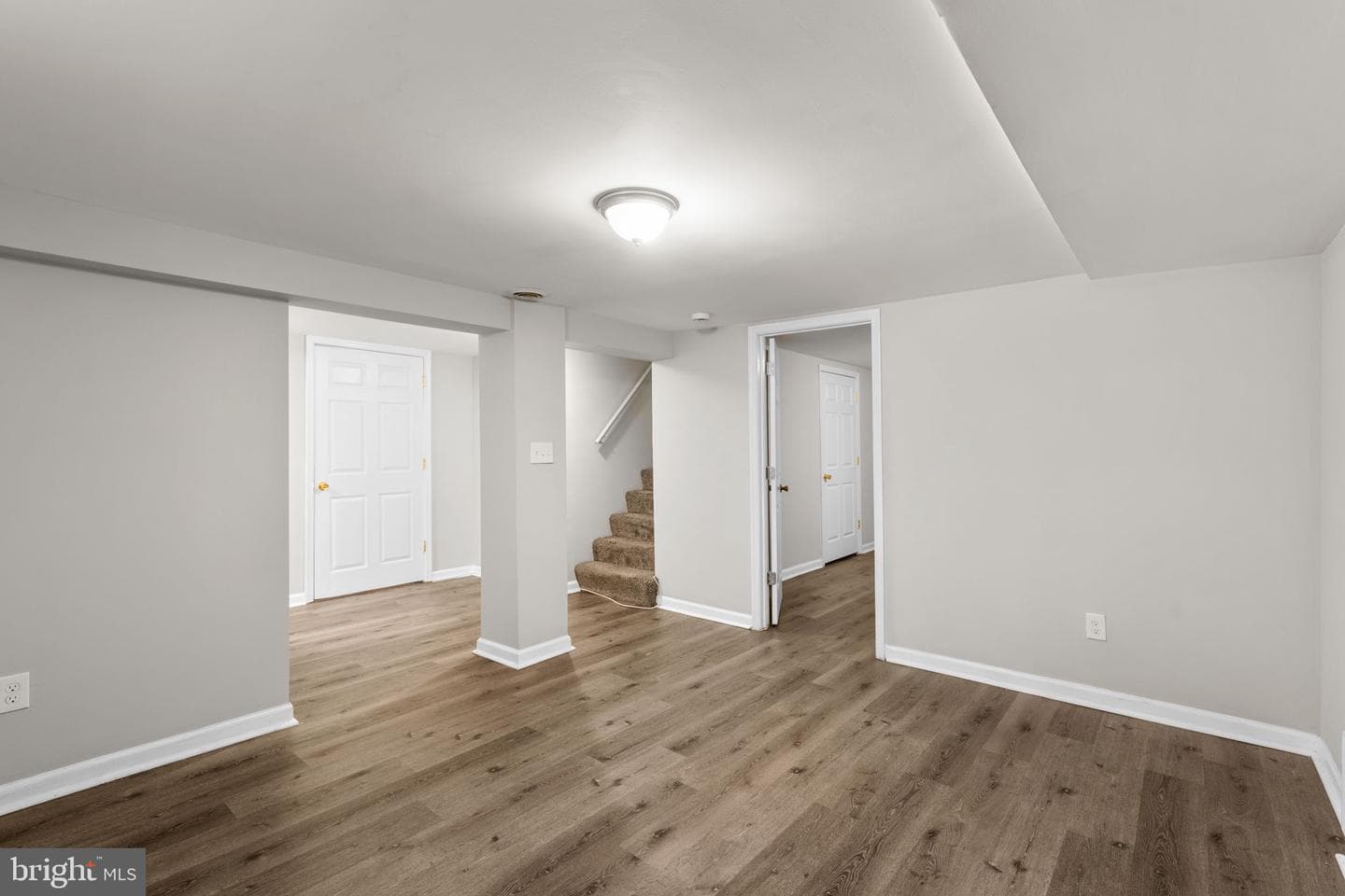 6103 Glenoak Avenue photo 25