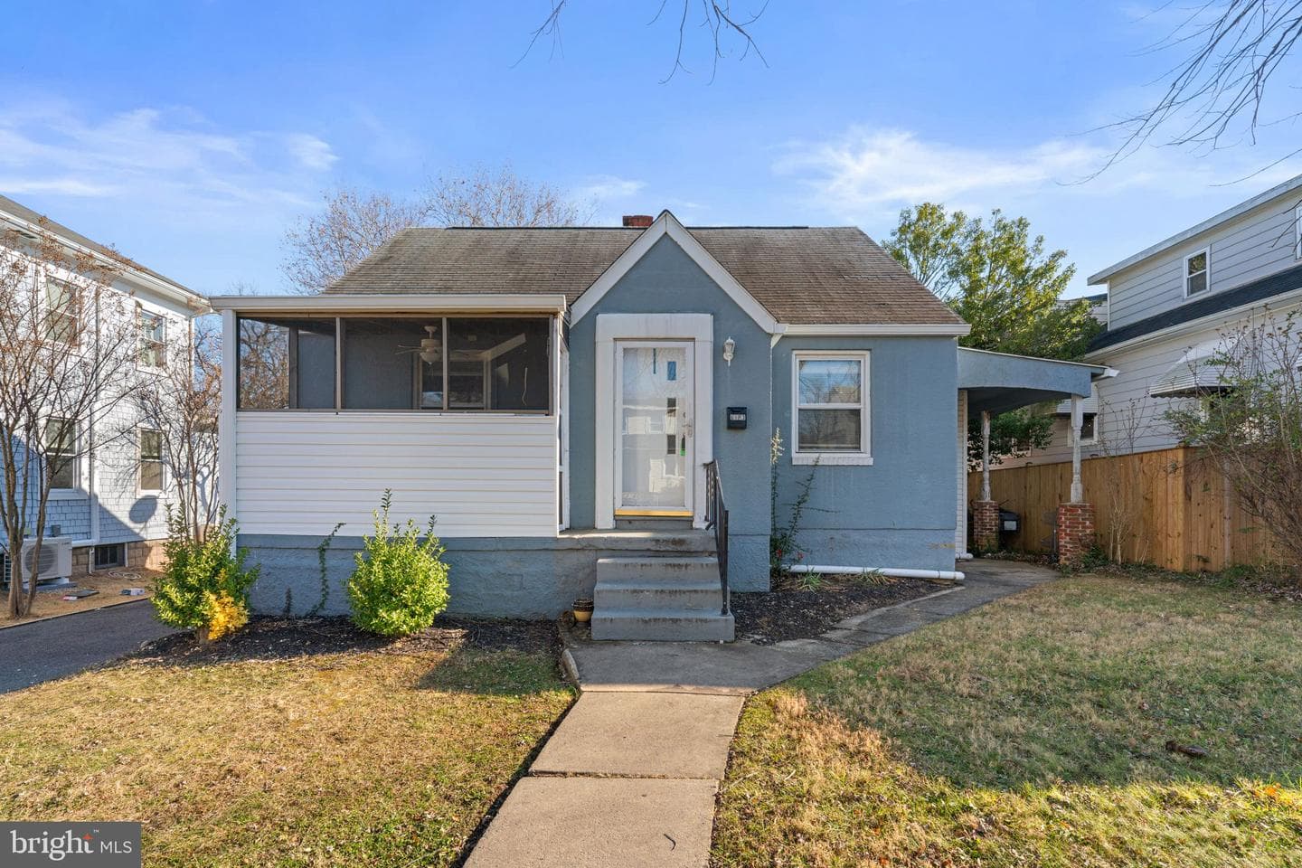 6103 Glenoak Avenue photo 4