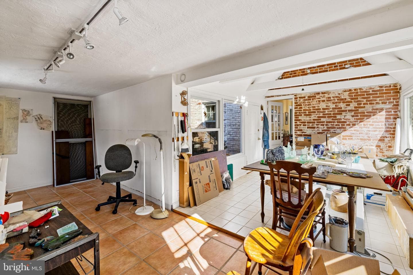 1801 Fairbank Road photo 20