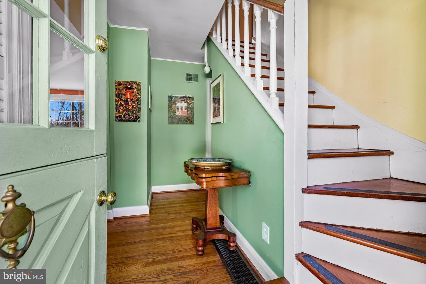 1801 Fairbank Road photo 4