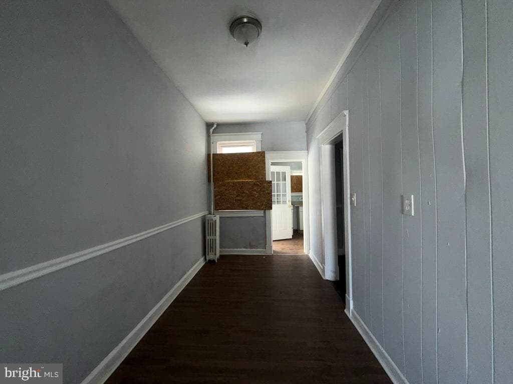 1083 Ellicott Driveway photo 10