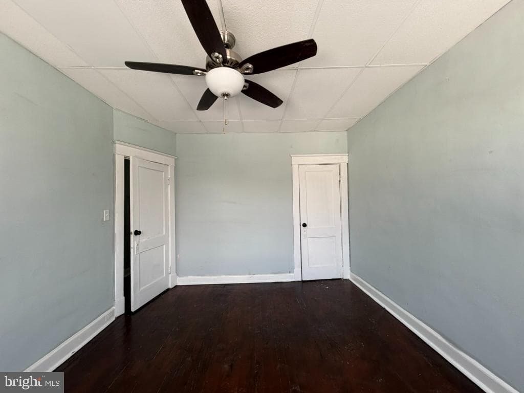 1083 Ellicott Driveway photo 25