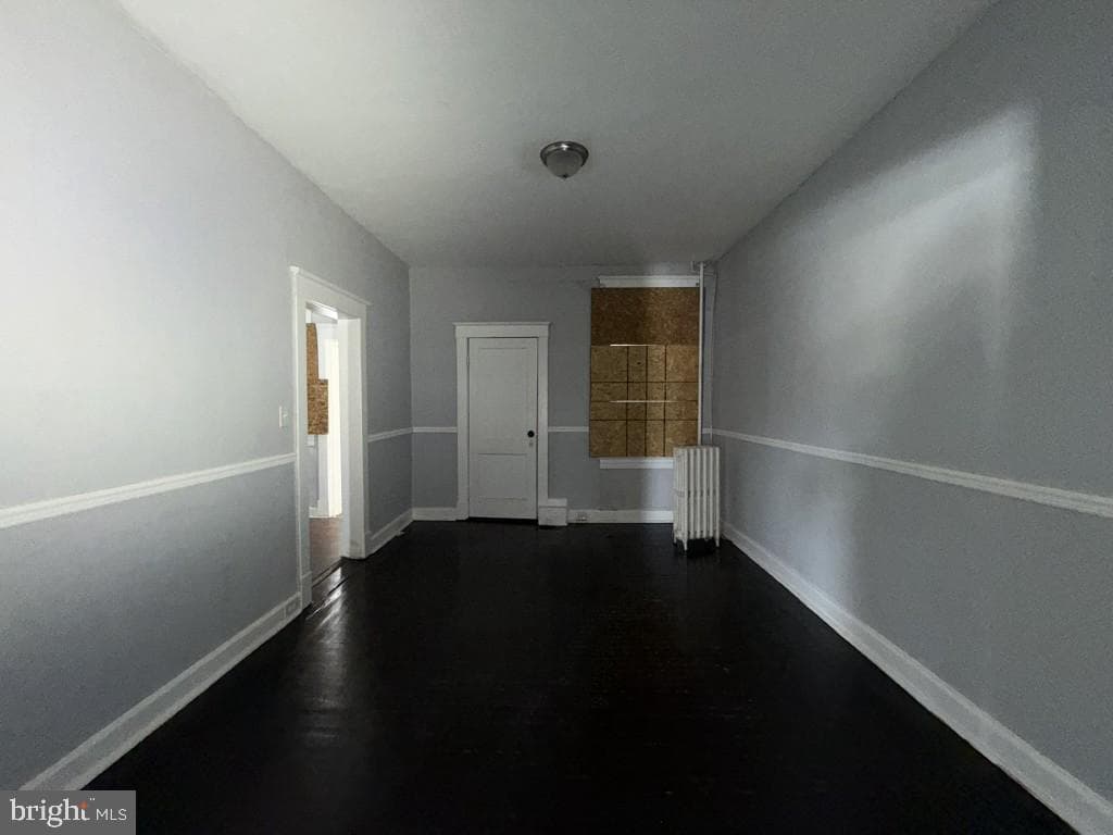 1083 Ellicott Driveway photo 7