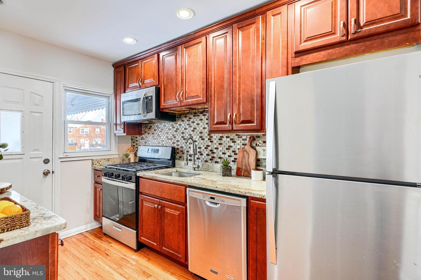 1506 Gleneagle Road photo 13