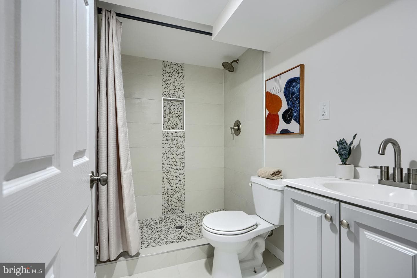 1506 Gleneagle Road photo 29