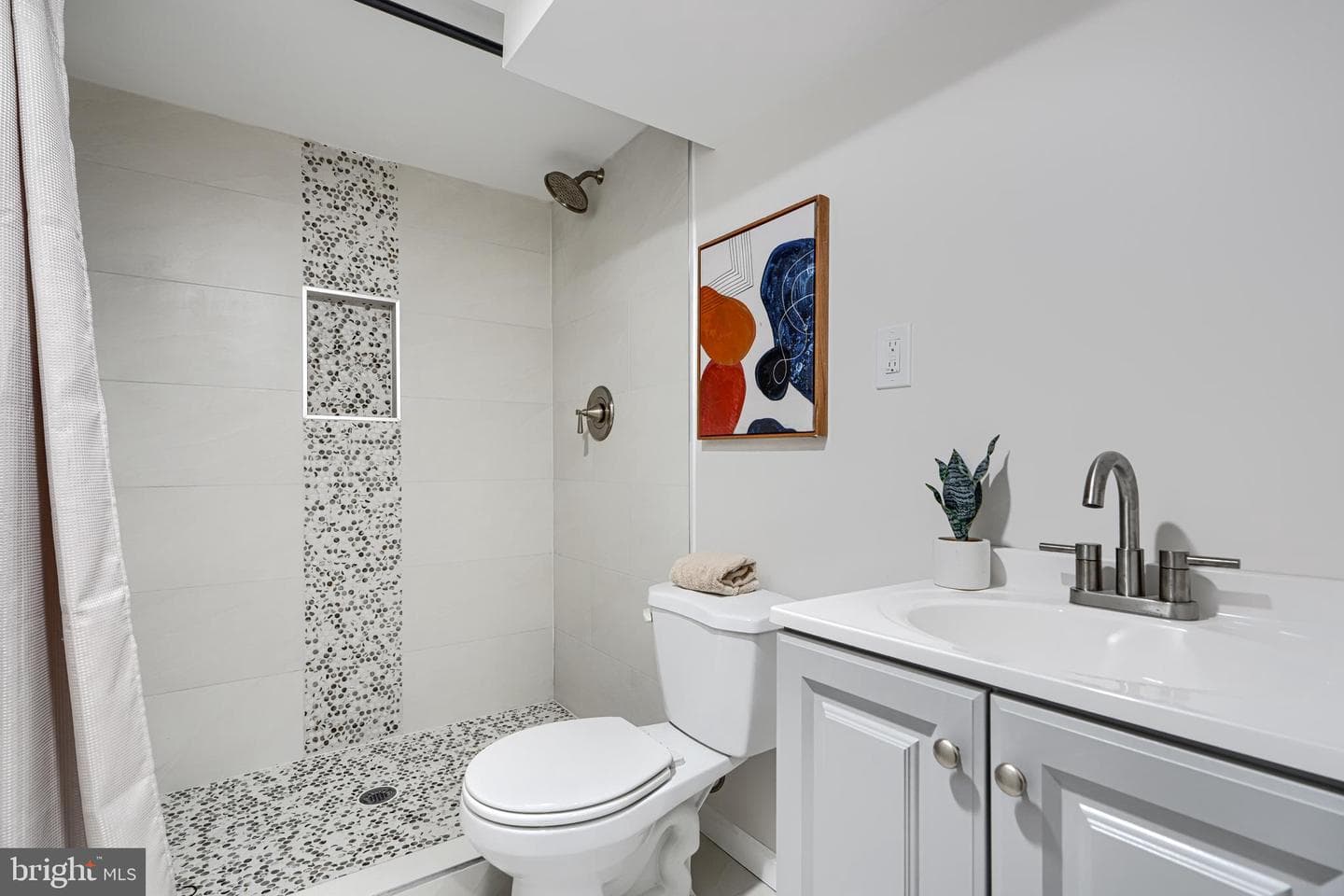 1506 Gleneagle Road photo 30