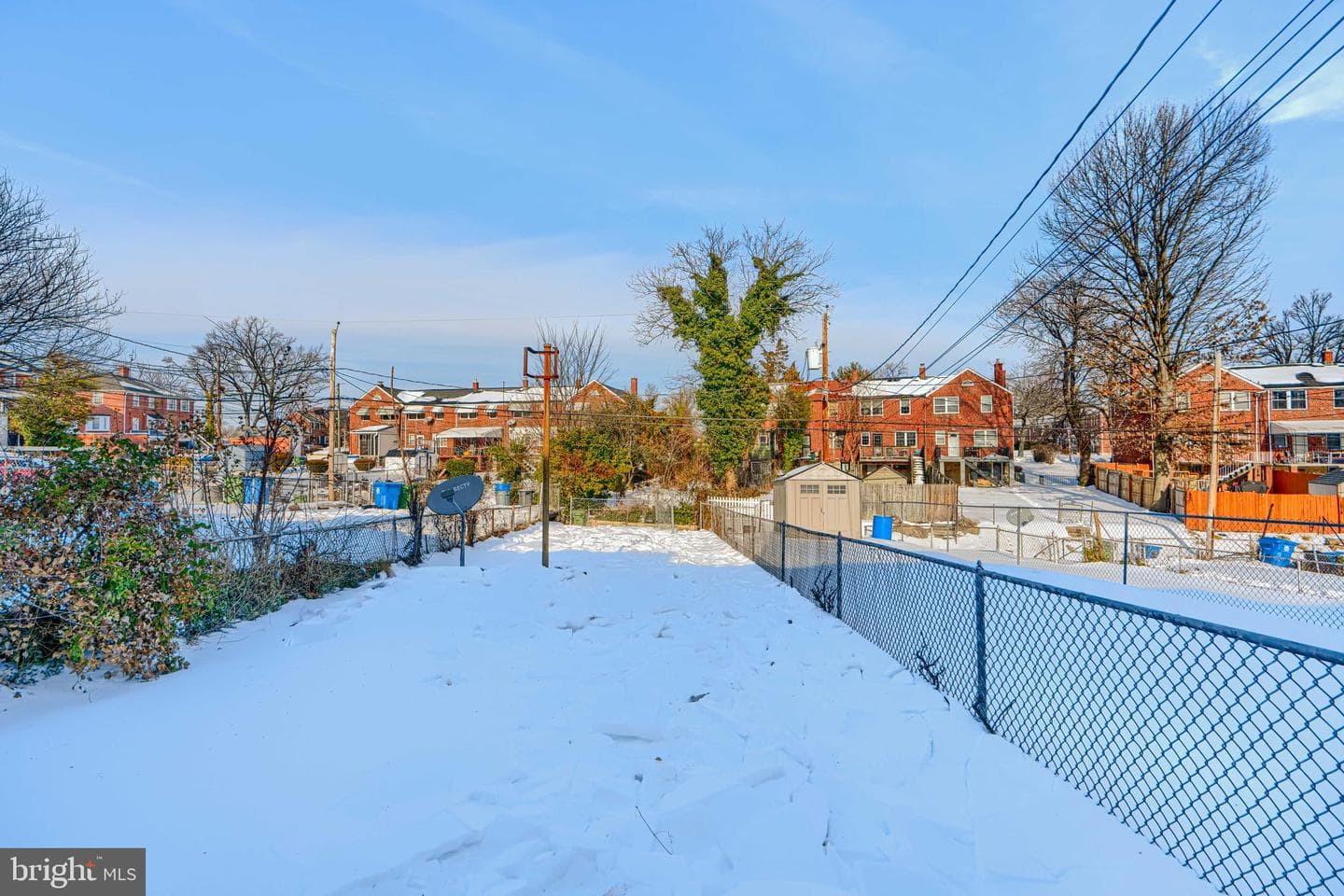 1506 Gleneagle Road photo 32
