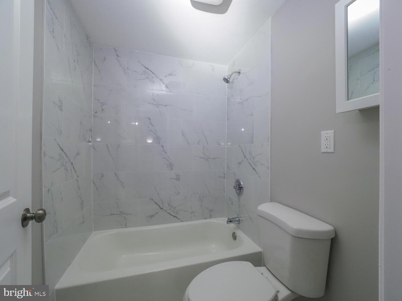 3064 Ascension Street photo 16