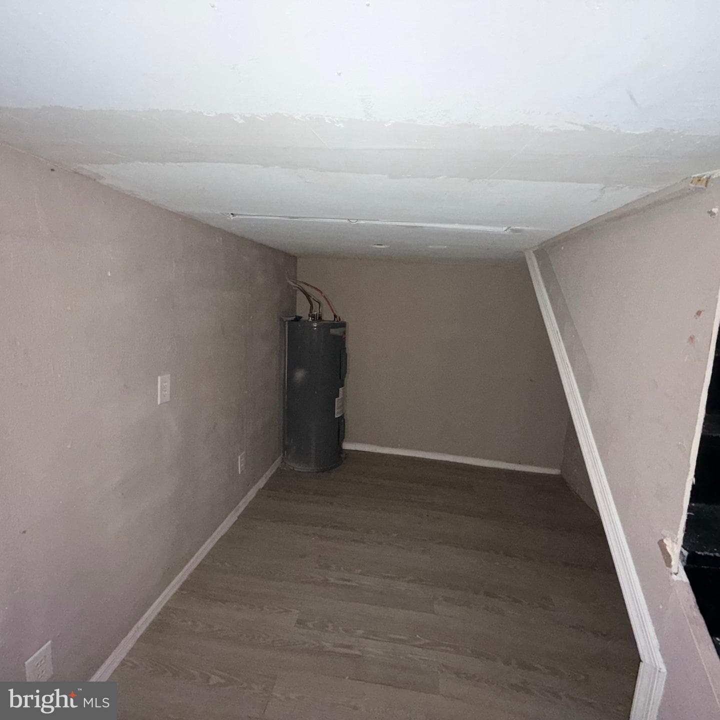1133 Sargeant Street photo 12
