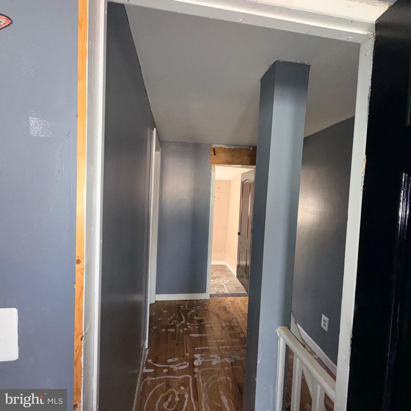 1133 Sargeant Street photo 3
