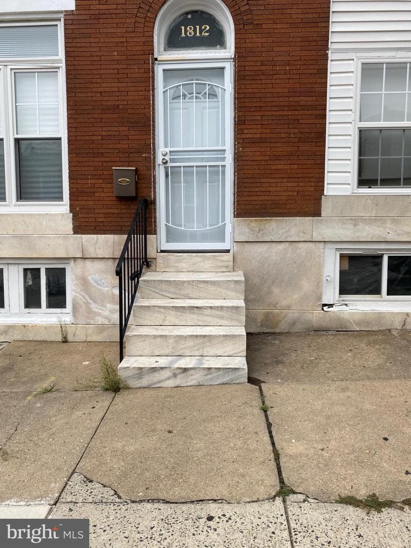 1812 N Washington St photo 10
