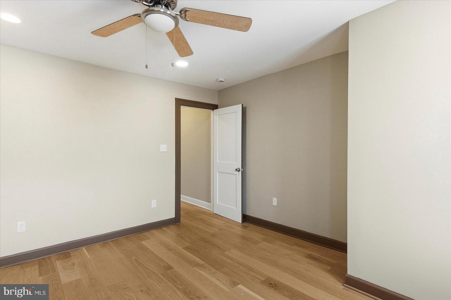 1411 N Patterson Park Avenue photo 36