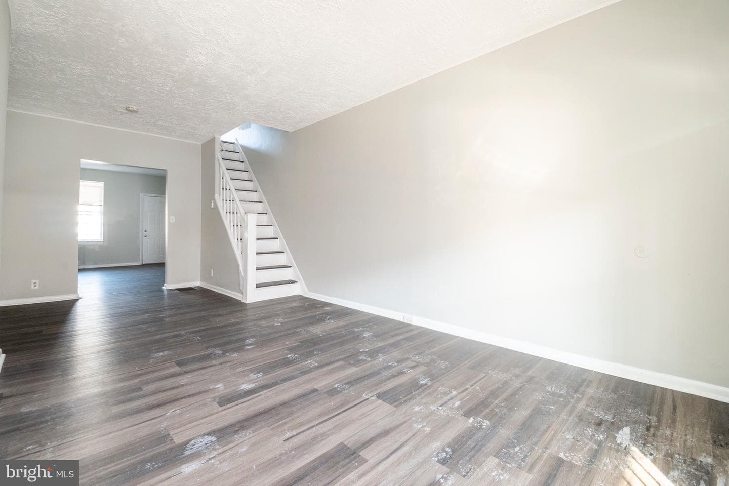 530 N Curley Street photo 10