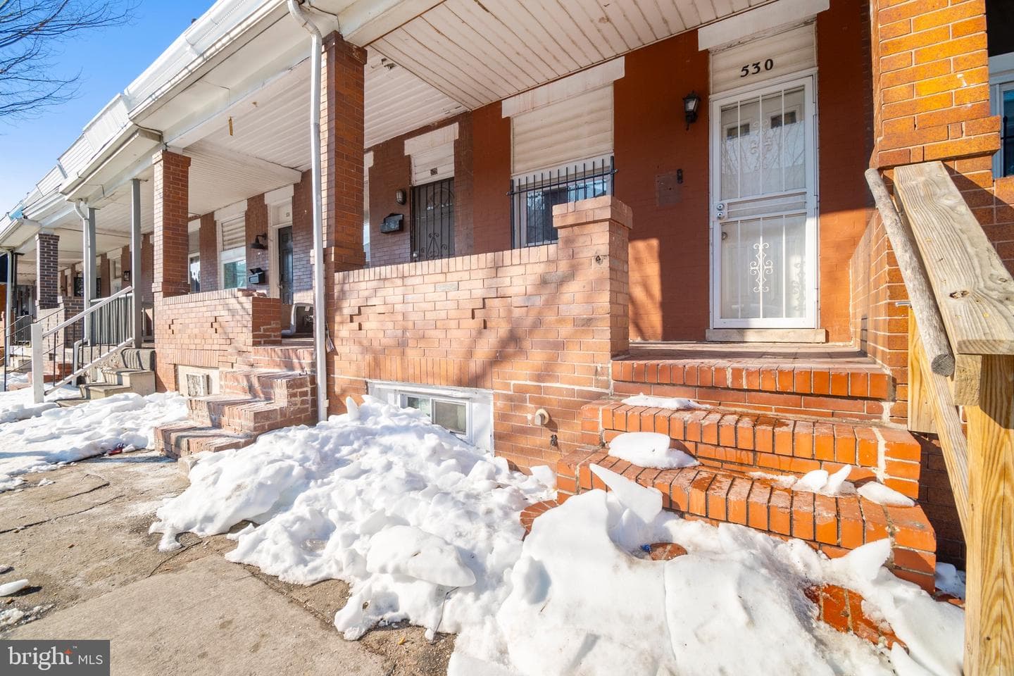 530 N Curley Street photo 2