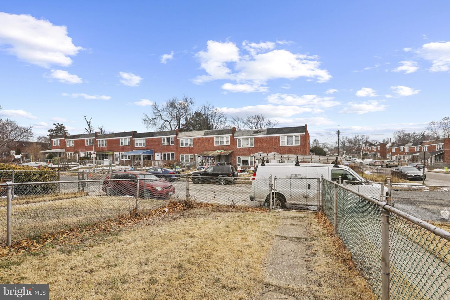 2619 Northshire Drive photo 3