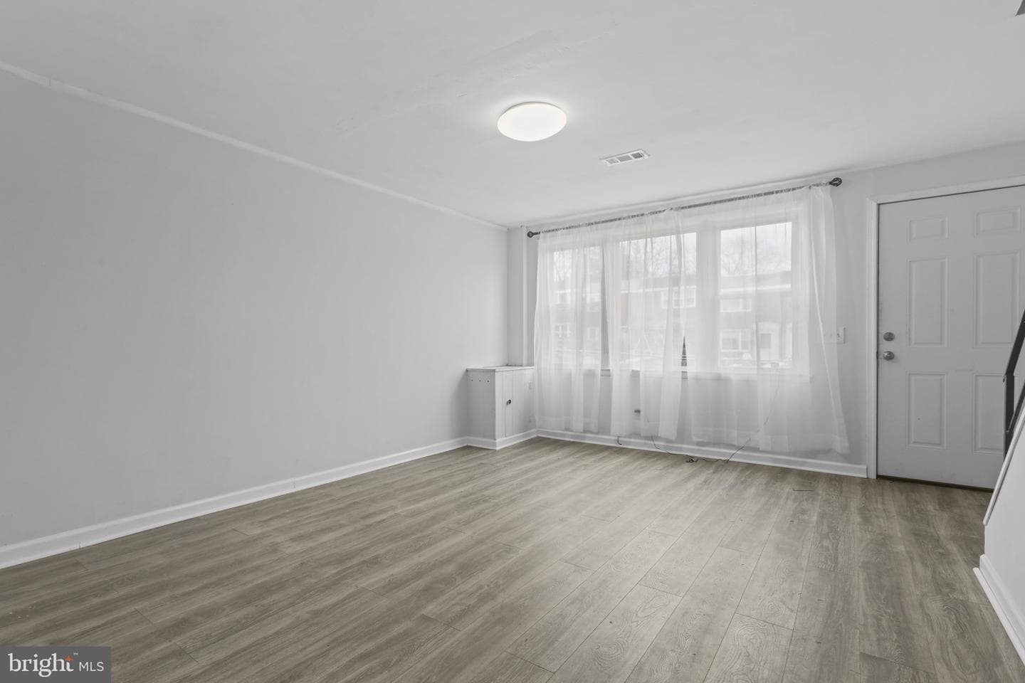 2619 Northshire Drive photo 6