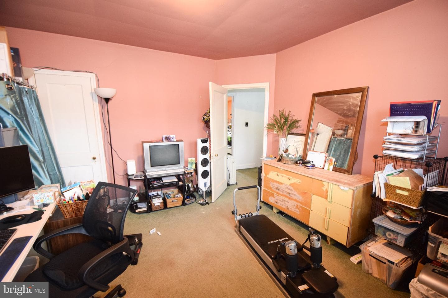 1620 Kingsway Road photo 27