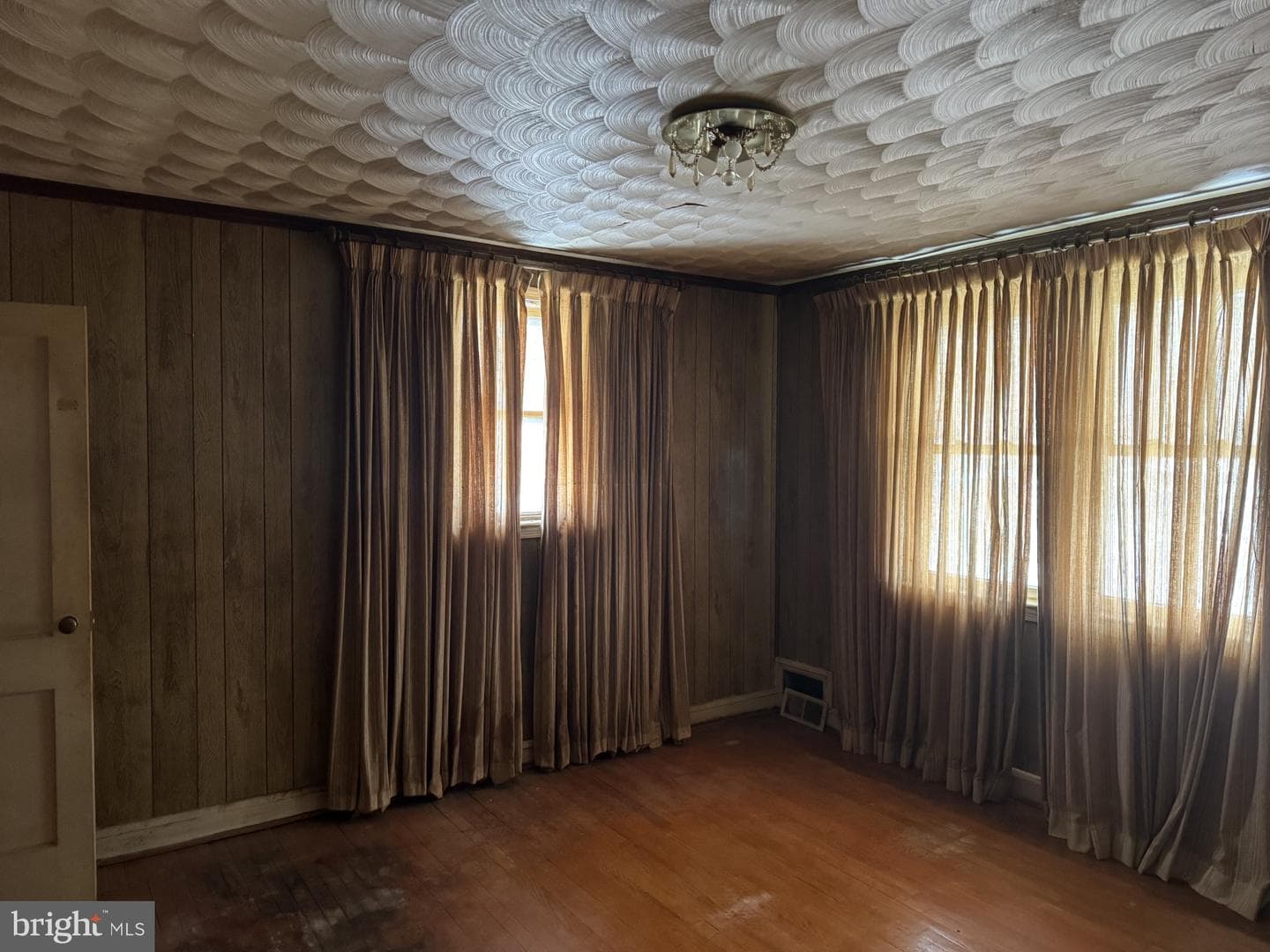 3741 Boarman Avenue photo 7