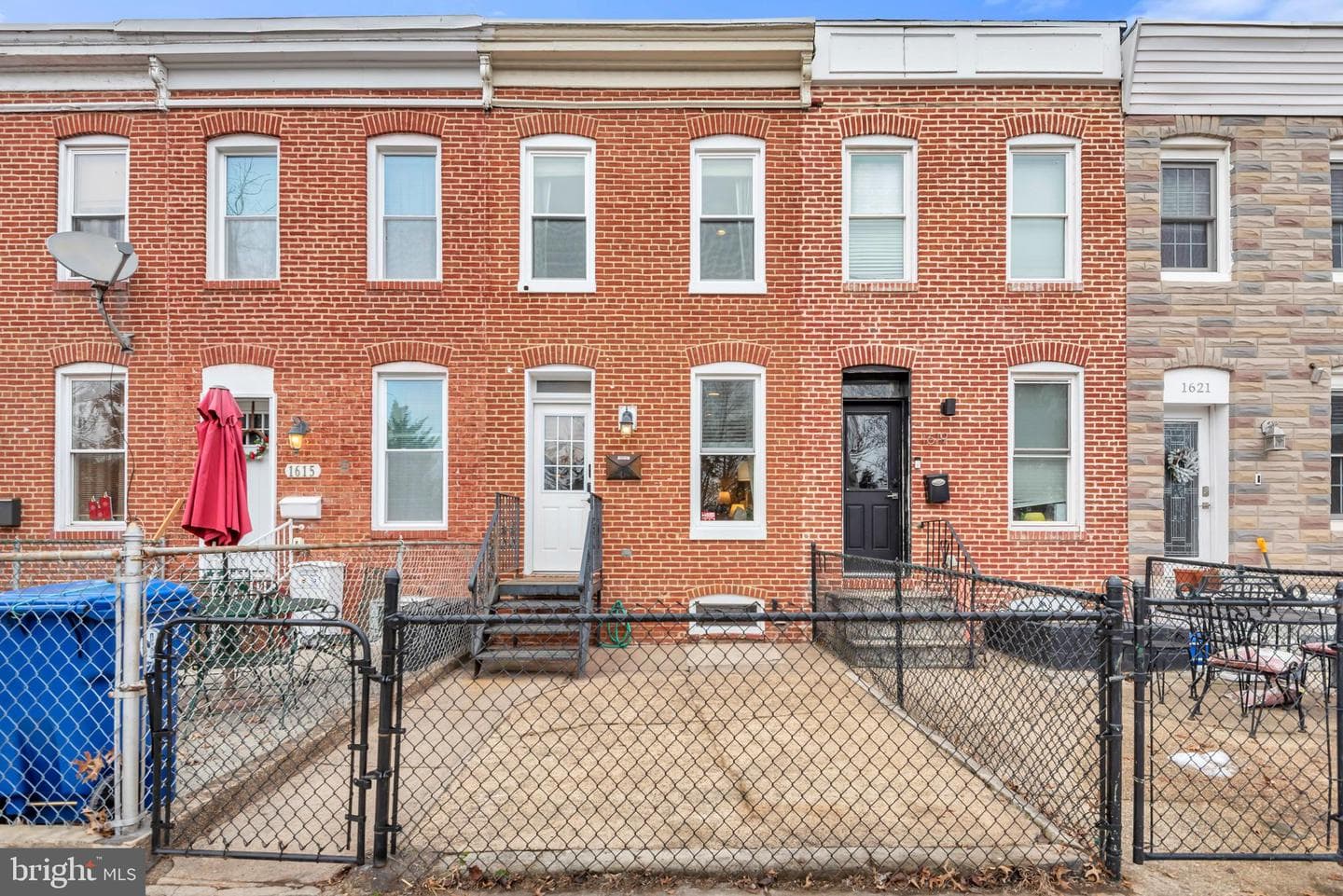1617 Race Street photo 1