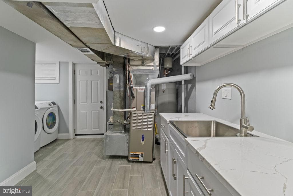 300 Denison Street photo 22