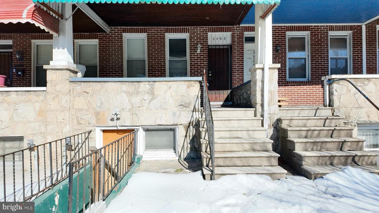 2562 Edmondson Avenue photo 2