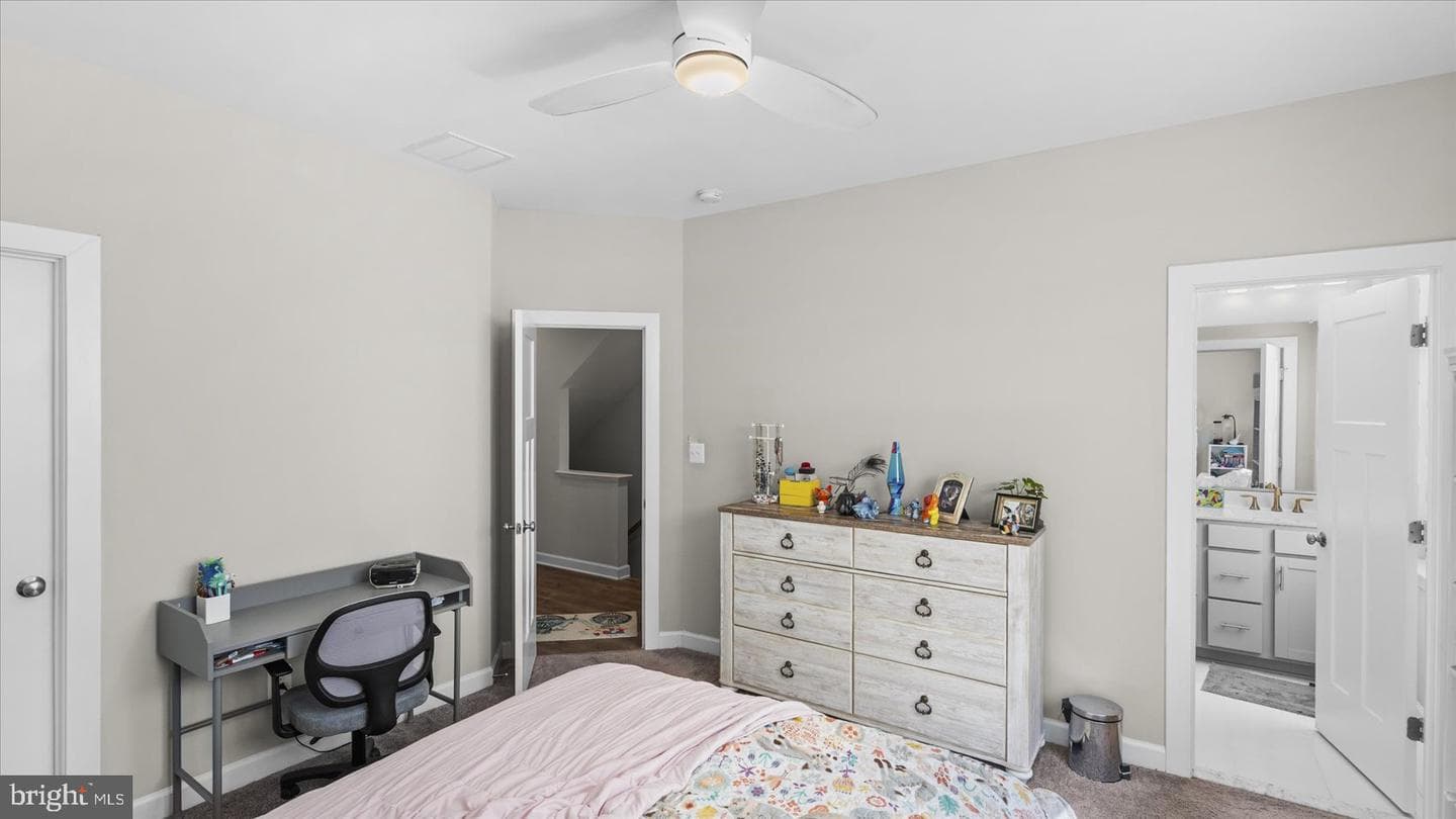 4005 Harmony Court photo 23