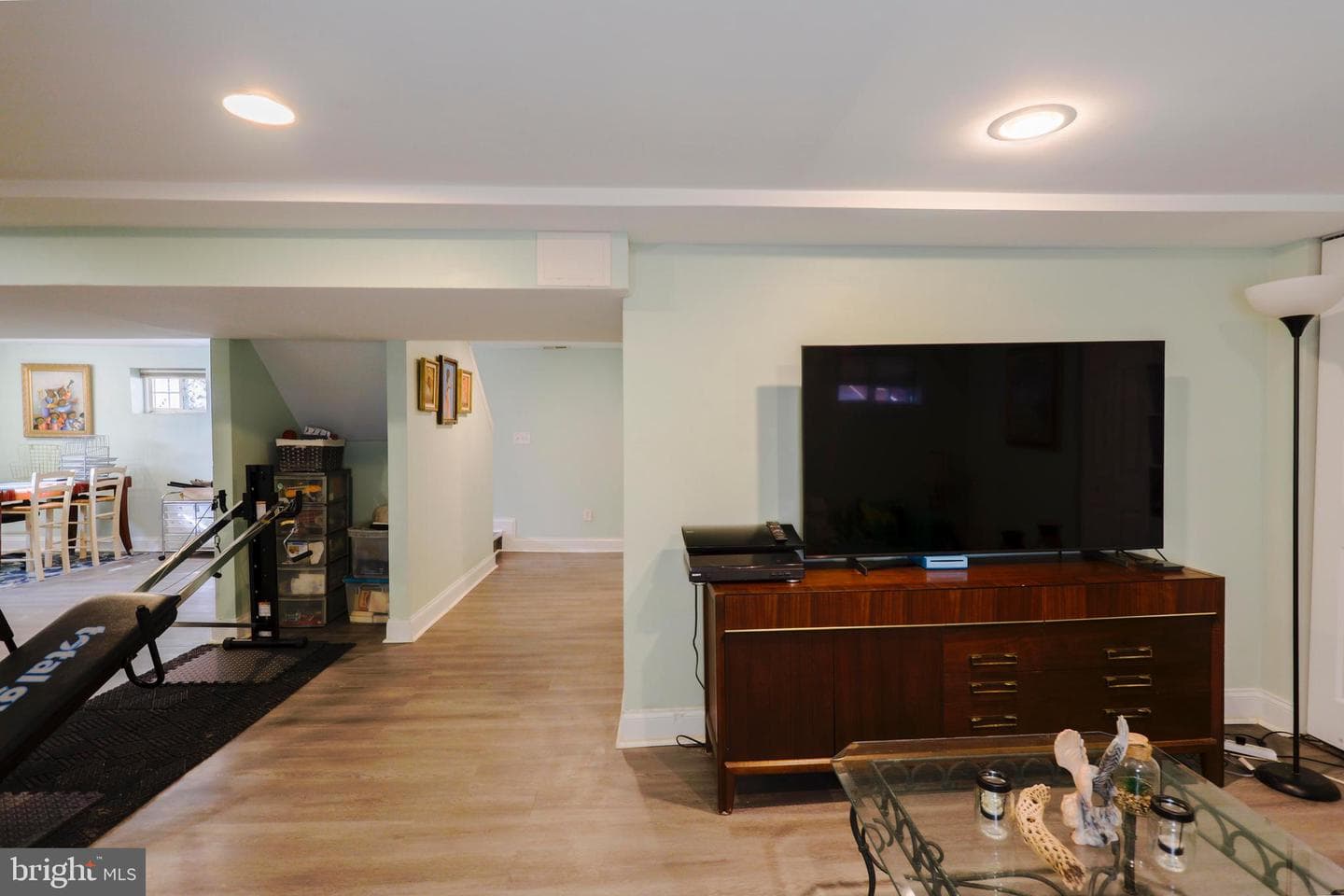 3011 Manhattan Avenue photo 13