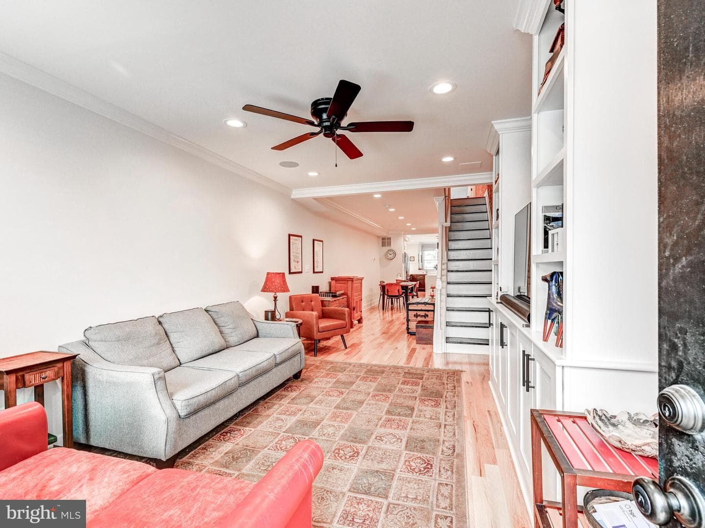 3110 Foster Avenue photo 10
