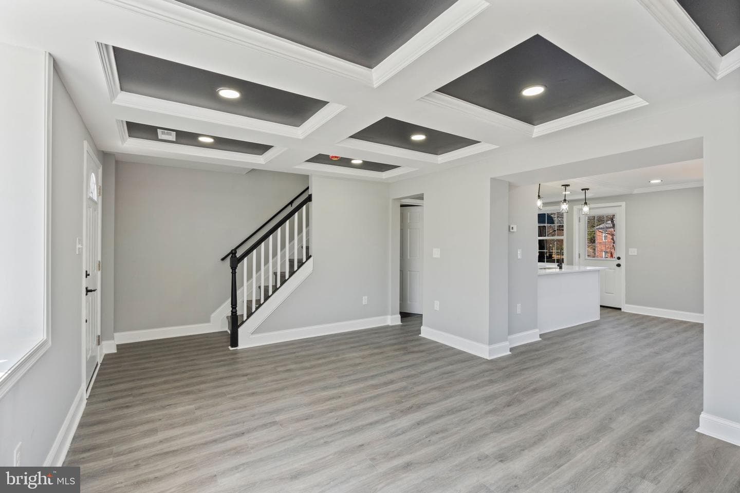 402 Croydon Road photo 11