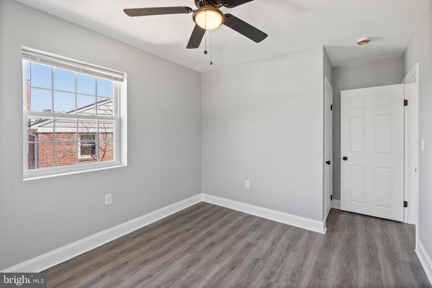 402 Croydon Road photo 23