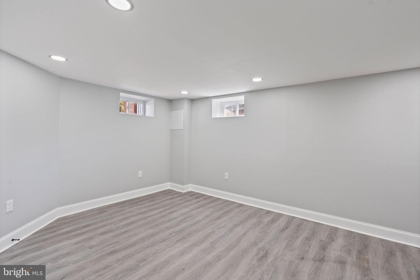 402 Croydon Road photo 36