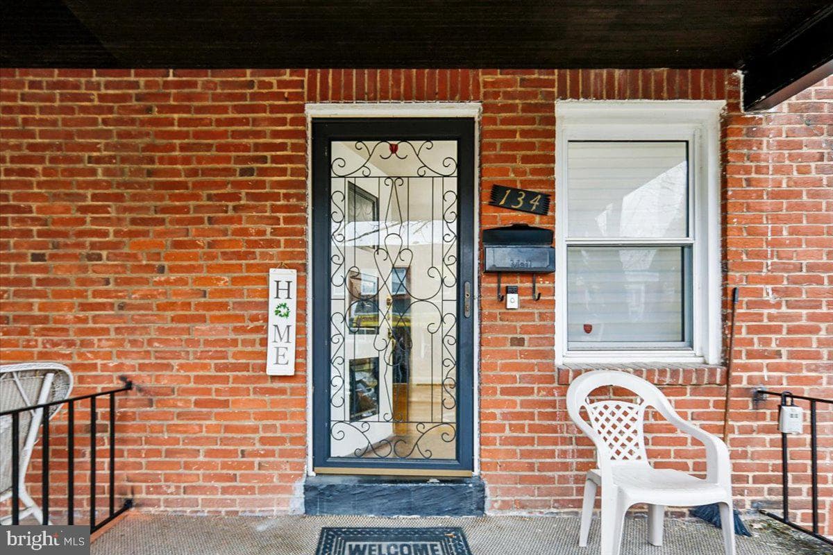 134 N Culver Street photo 3