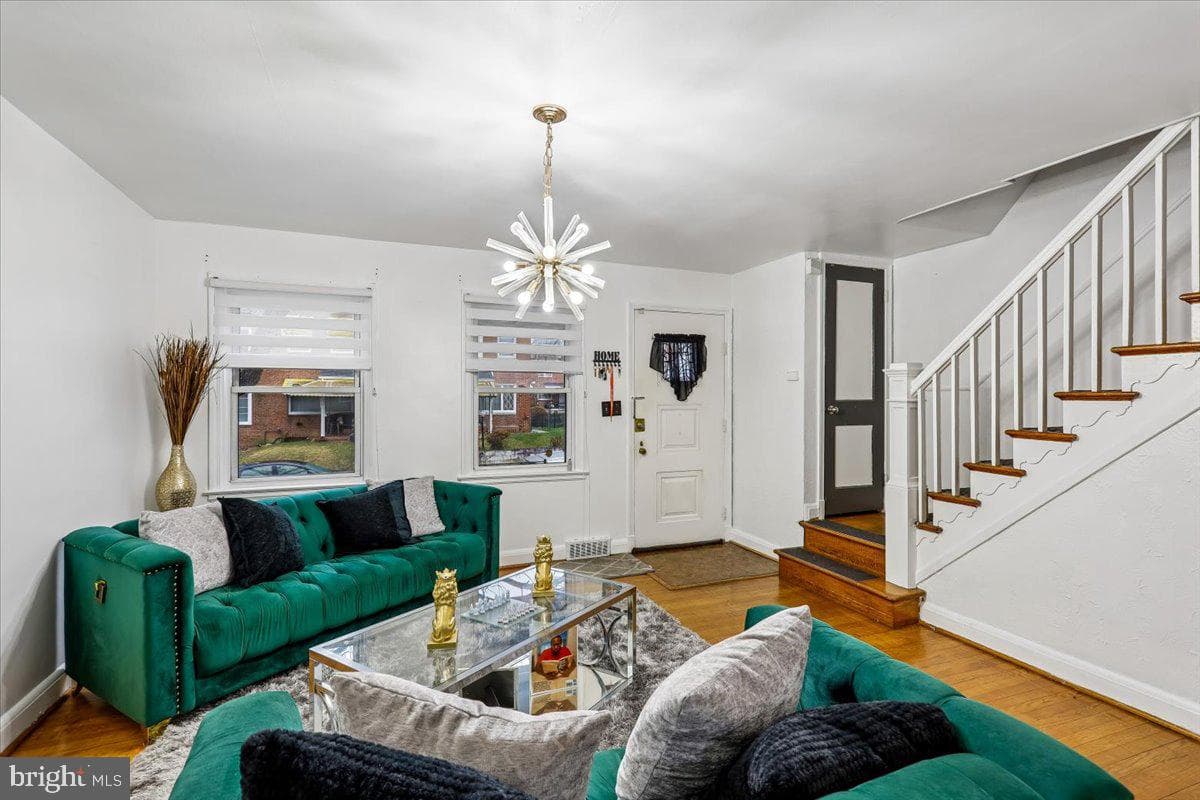 134 N Culver Street photo 7