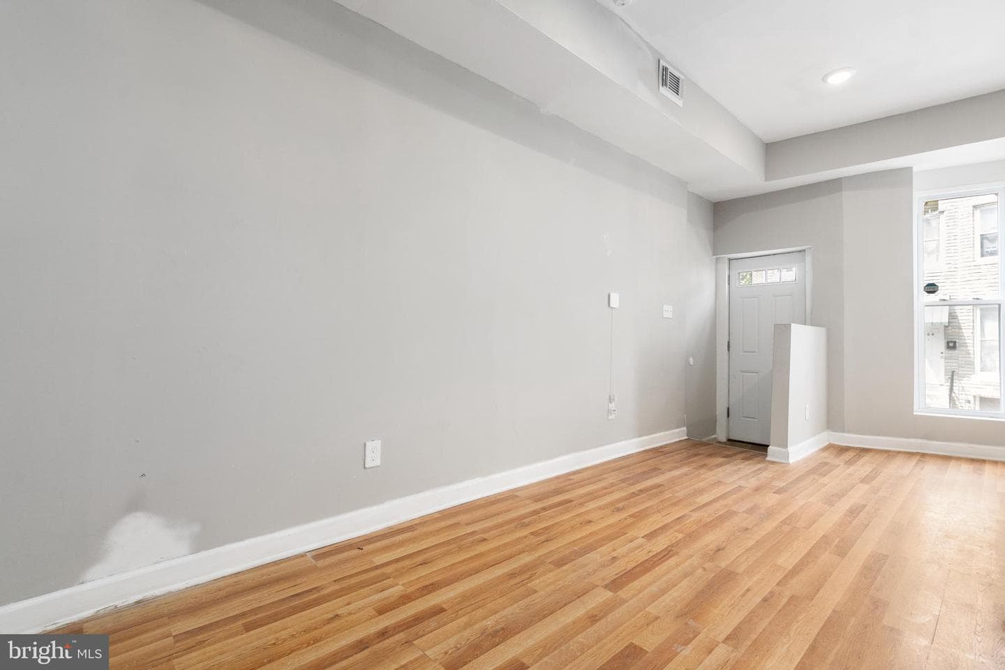805 Mckean Avenue photo 7