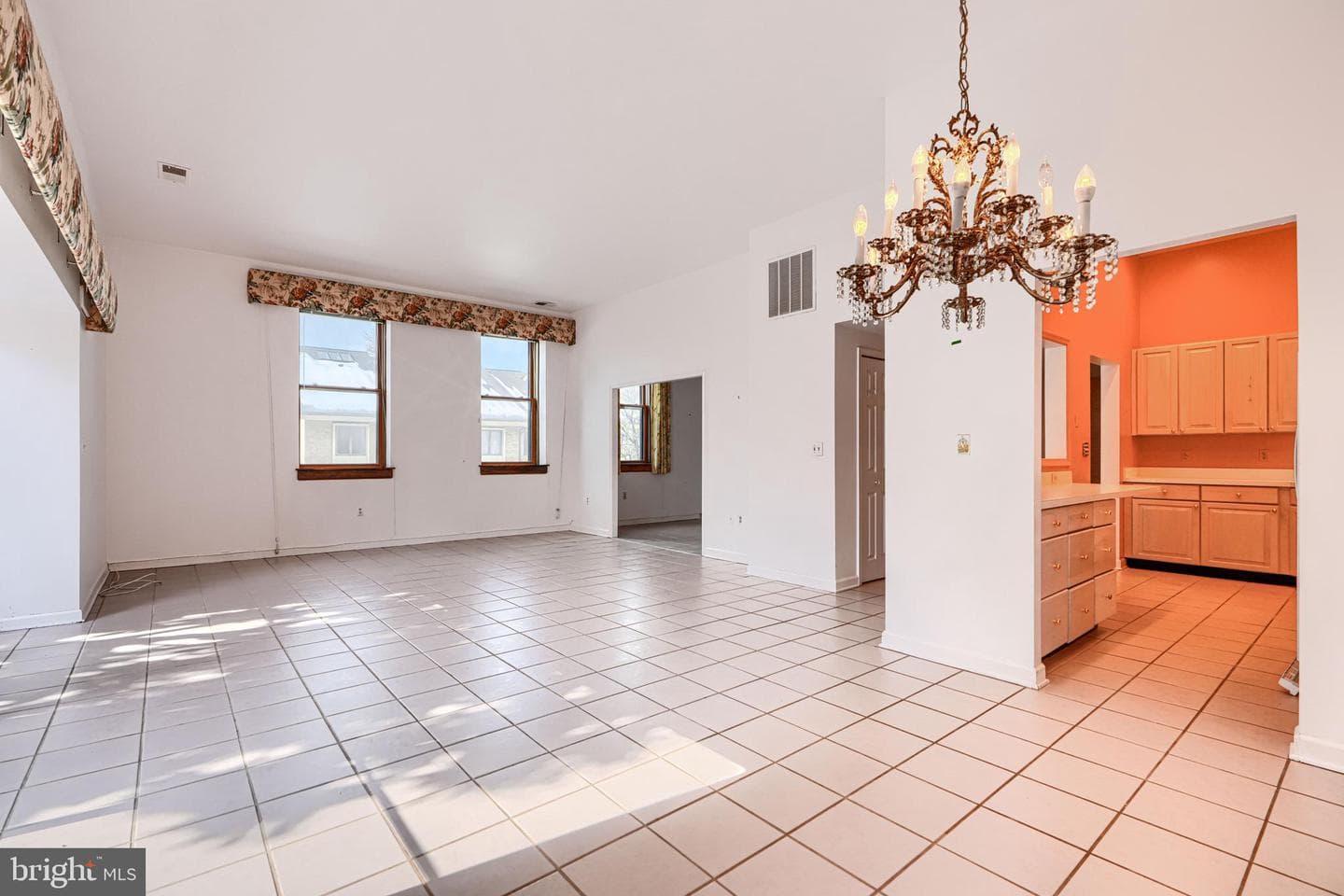 5712 Roland Avenue #1e photo 10