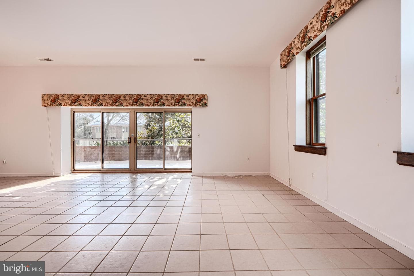 5712 Roland Avenue #1e photo 13