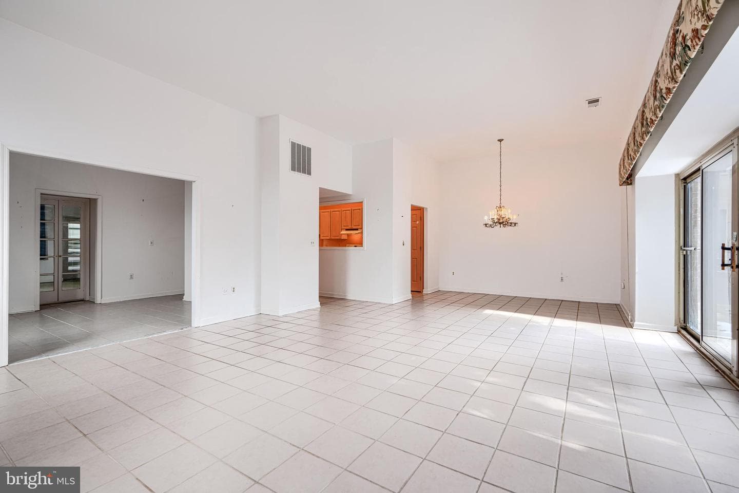 5712 Roland Avenue #1e photo 15
