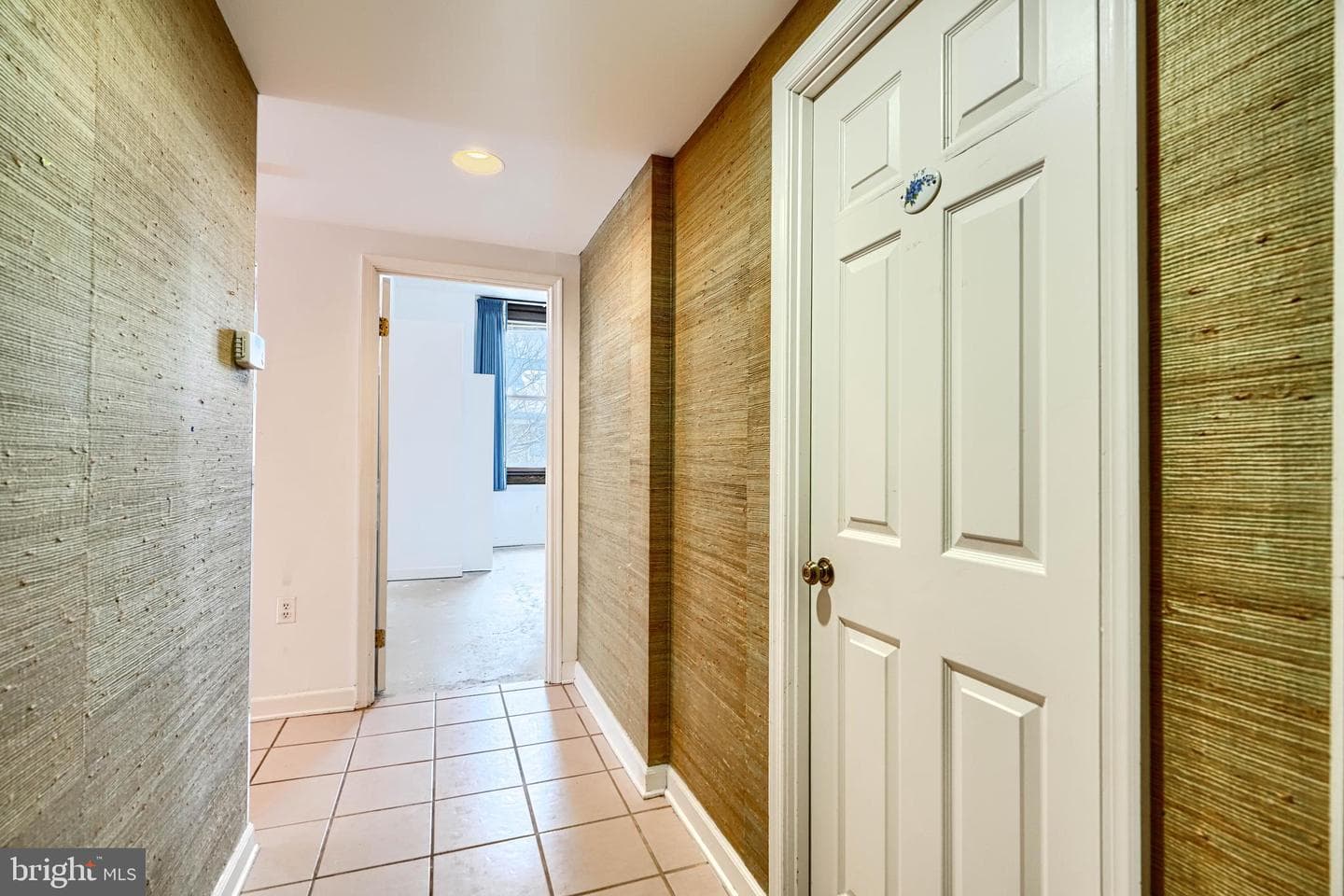 5712 Roland Avenue #1e photo 2