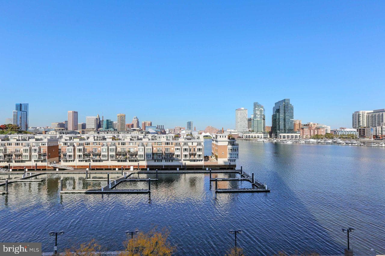 100 Harborview Drive #501 photo 18