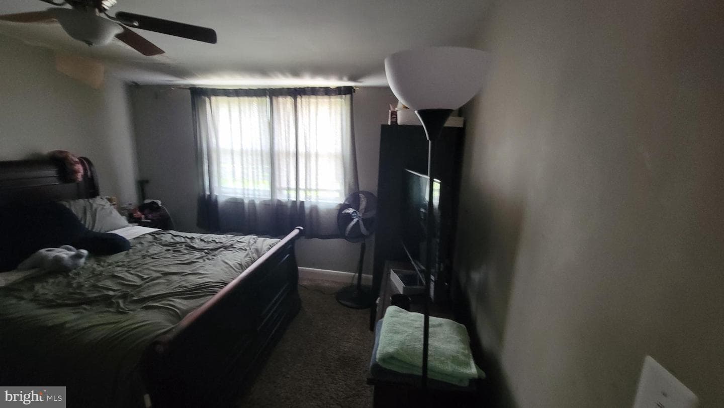 5105 Plymouth photo 11