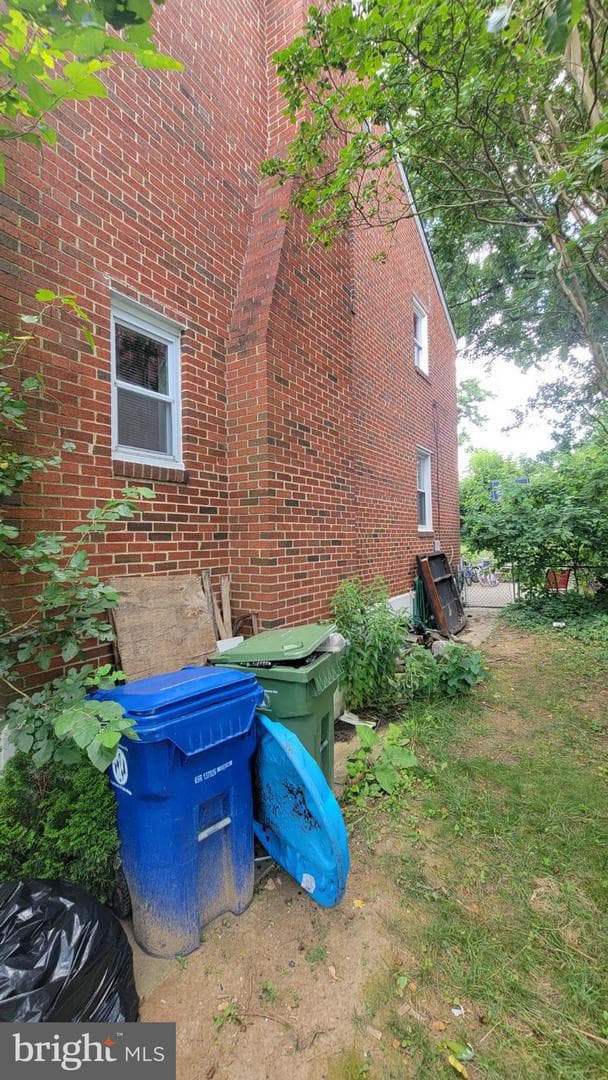 5105 Plymouth photo 5