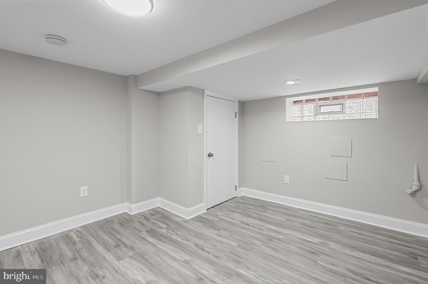 1655 Cliftview Avenue photo 9