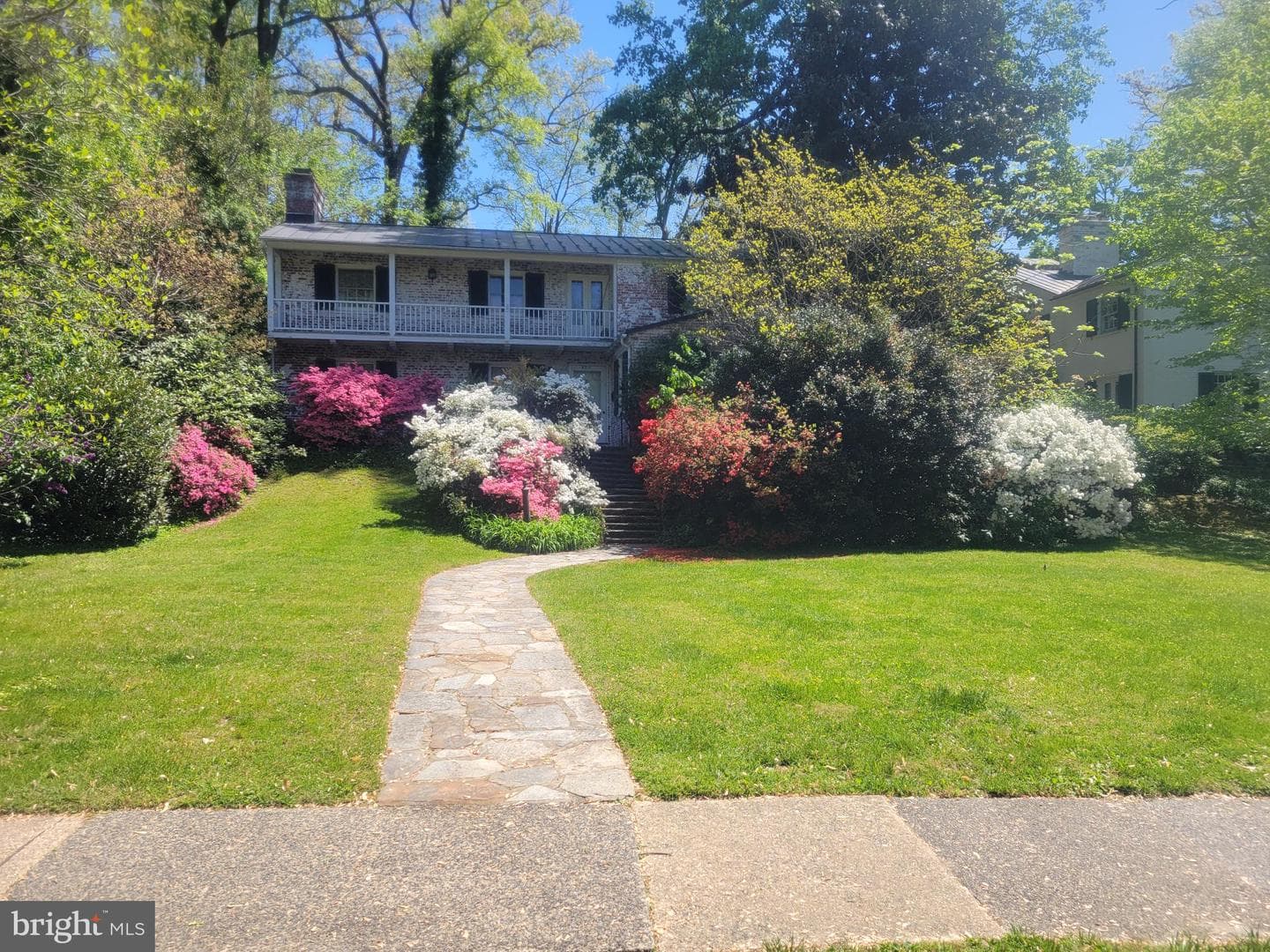 5211 Springlake Way photo 4