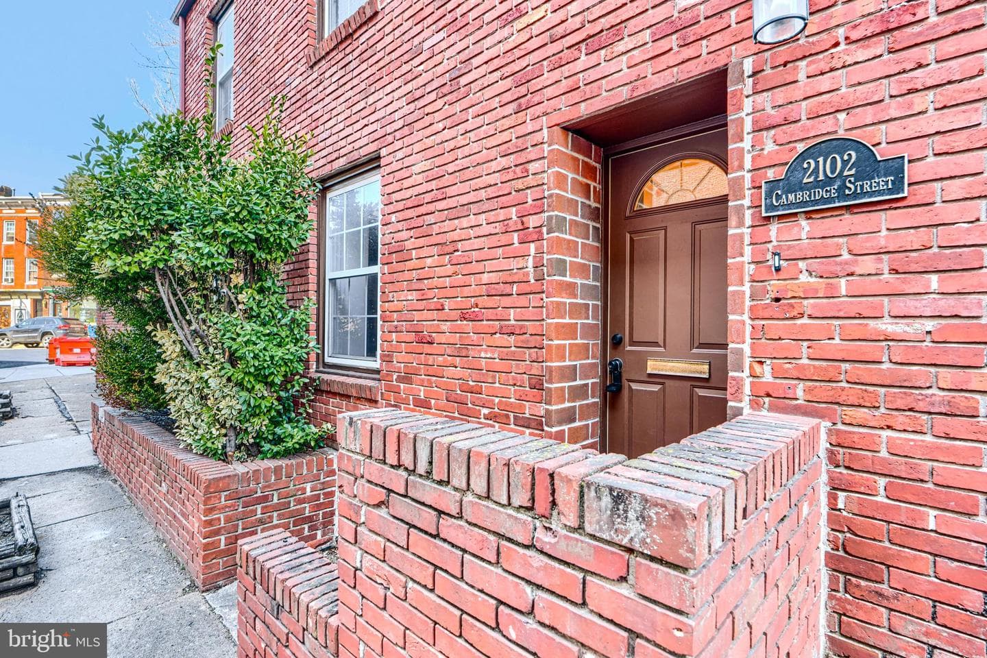 2102 Cambridge Street photo 2