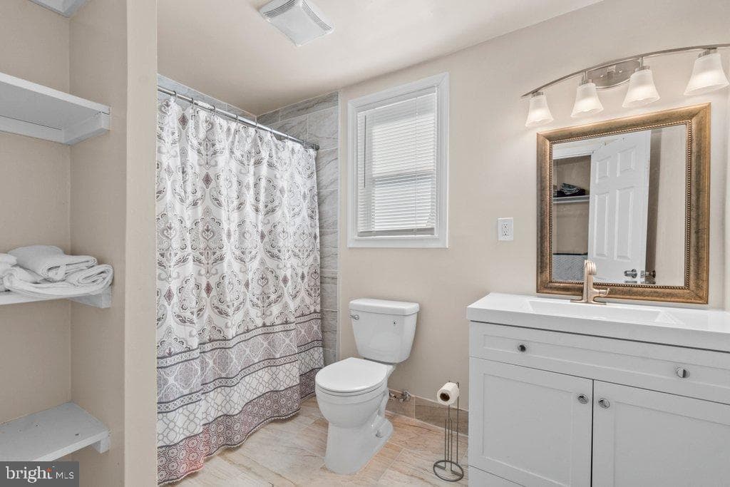 4919 Harford Road photo 34